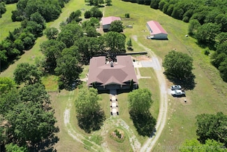 1216 N Oak Grove Rd, Drumright, OK 74030