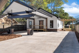 402 N San Francisco Ave, Caraway, AR 72419