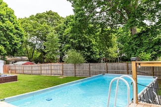 185 Riverview St, Brockton, MA 02302