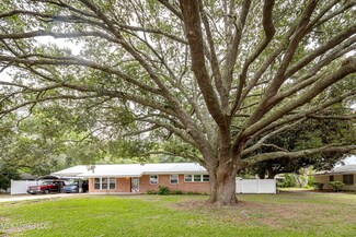 346 Hilton Ave, Biloxi, MS 39531