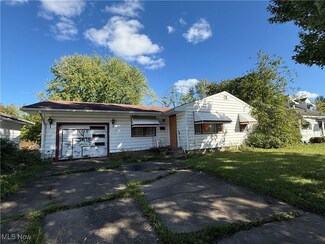 1333 Kenneth St, Youngstown, OH 44505