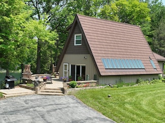 11100 Grandt Rd, Gillett, WI 54124