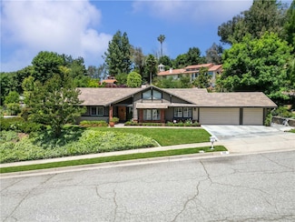 725 Beaverbrook Ln, Glendora, CA 91740
