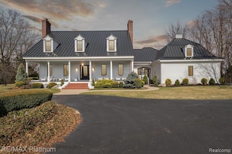 3304 Outback Trail, Pinckney, MI 48169