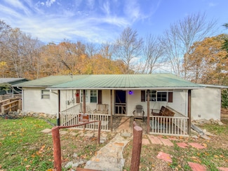 230 Circle Dr, Nancy, KY 42544