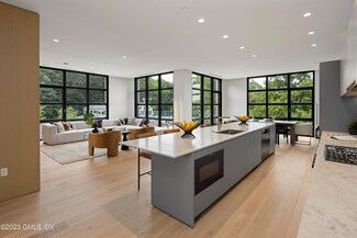 60 Wilton Rd Unit Penthouse 4C, Westport, CT 06880