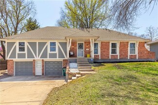 7905 E 127th Terrace, Grandview, MO 64030