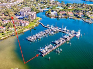 11373 12 Oaks Way, North Palm Beach, FL 33408