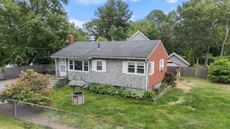 15 Oak St, Tewksbury, MA 01876