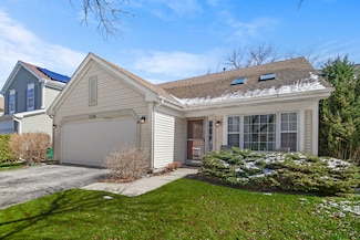 1118 Blackburn Dr, Grayslake, IL 60030