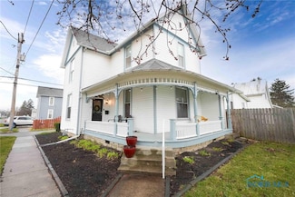 714 S West St, Findlay, OH 45840