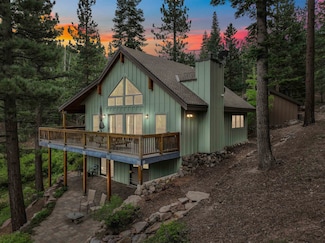 19901 La Mirada Rd, Truckee, CA 96161