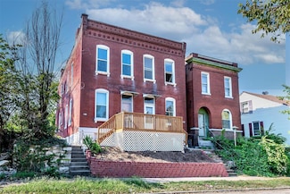 3839 Pennsylvania Ave, Saint Louis, MO 63118