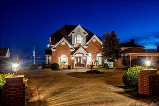 1343 Laurens Rd, Gloucester Point, VA 23062