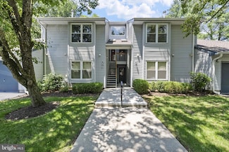 403 Bayberry Ct, Englishtown, NJ 07726