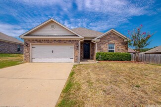 8013 N Haven Dr, Alexander, AR 72002