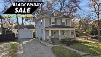 527 W Oakdale Dr, Fort Wayne, IN 46807