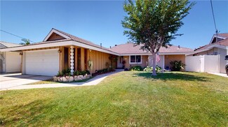 2616 Townley St, Santa Ana, CA 92706