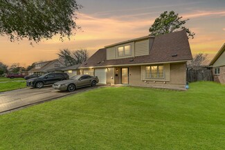 11606 Carvel Ln, Houston, TX 77072