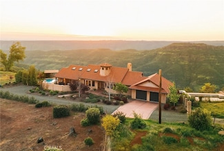 6037 Shadow Mountain Ln, Paradise, CA 95969