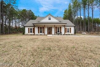 210 Grace Ln, Sturgis, MS 39769