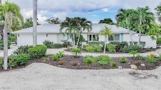 930 Lindgren Blvd, Sanibel, FL 33957