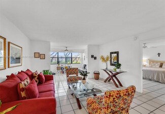 10451 Sunrise Lakes Blvd Unit 205, Sunrise, FL 33322