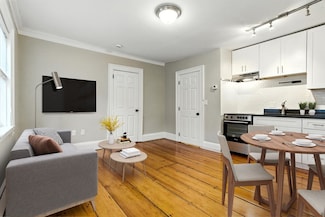17 Beckford St Unit 4, Salem, MA 01970