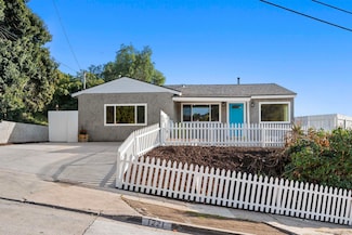 1221 Braddock St, San Diego, CA 92114