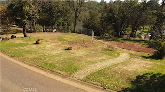 121 Valley Ridge Dr, Paradise, CA 95969