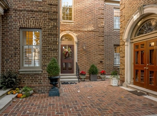 100 Idle Hour Dr Unit 13, Lexington, KY 40502