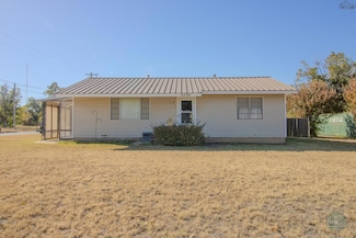 2728 Cumberland St, Vernon, TX 76384