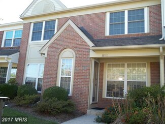 812 Waterford Dr, Frederick, MD 21702