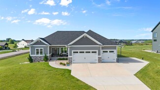 1619 Fissure Trail, Columbus, WI 53925