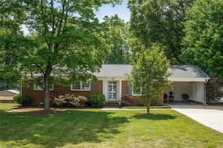 420 Shady Grove Rd, Eden, NC 27288
