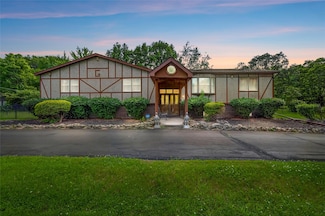 83 Dosen Rd, Middletown, NY 10940