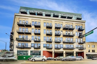 1645 W Ogden Ave Unit 510, Chicago, IL 60612