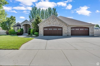 10605 Willow Valley Rd, South Jordan, UT 84095