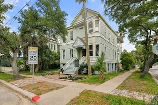 2327 Avenue M, Galveston, TX 77550