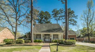 207 Ridge Cir, Brandon, MS 39047