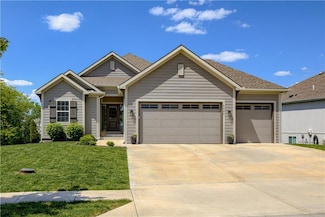 8028 NE 103rd St, Kansas City, MO 64157