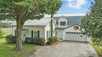 4709 Freeman Rd, Middleport, NY 14105
