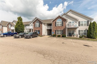 1776 Lexington Place Unit 201, Herculaneum, MO 63048
