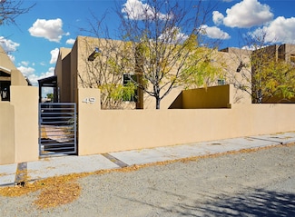 49 Oshara Blvd, Santa Fe, NM 87508
