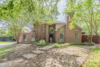 6800 Riverridge Rd, Fort Worth, TX 76116