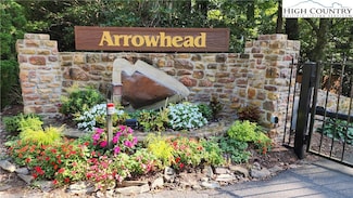 29 Brave Hawk, Blowing Rock, NC 28605