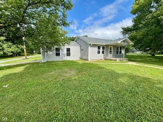 456 S Grant St, Cloverdale, IN 46120