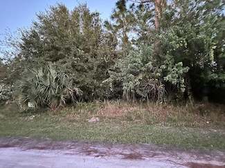 8676 104th Ct, Vero Beach, FL 32967