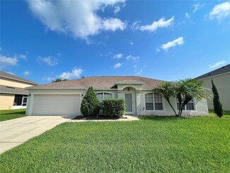 107 Pine Rustle Ln, Auburndale, FL 33823