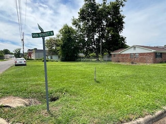 5th 21st Ave N, Columbus, MS 39701